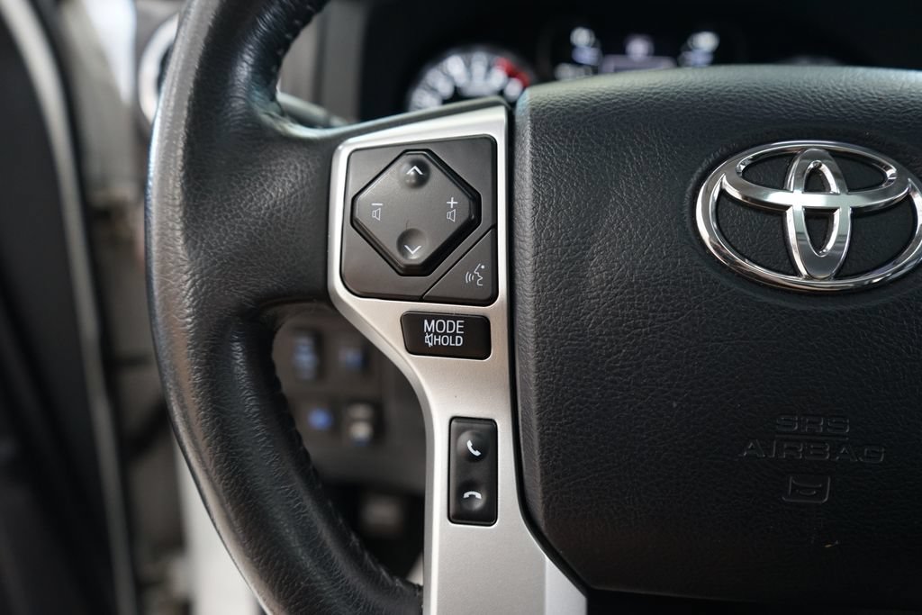 Used 2018 Toyota Tundra Limited w/ Limited Premium Package AWD/4WD image 31