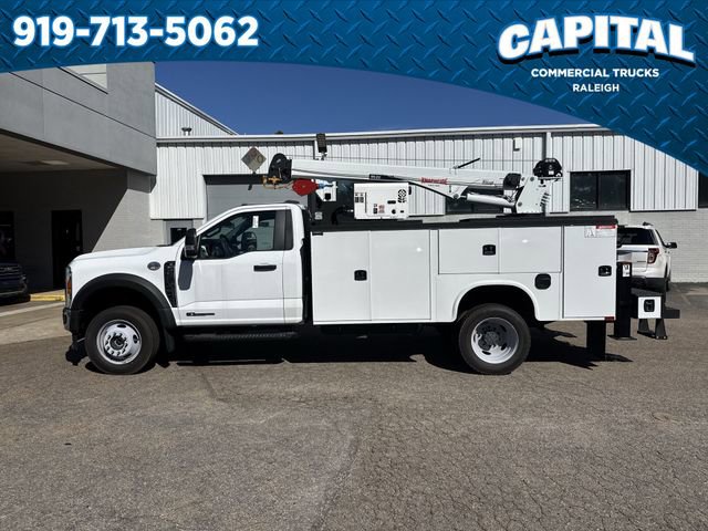 New 2024 Ford F550 4x4 Regular Cab Super Duty image 5