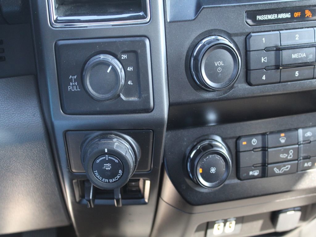 Used 2019 Ford F150 XLT w/ Max Trailer Tow Package image 14