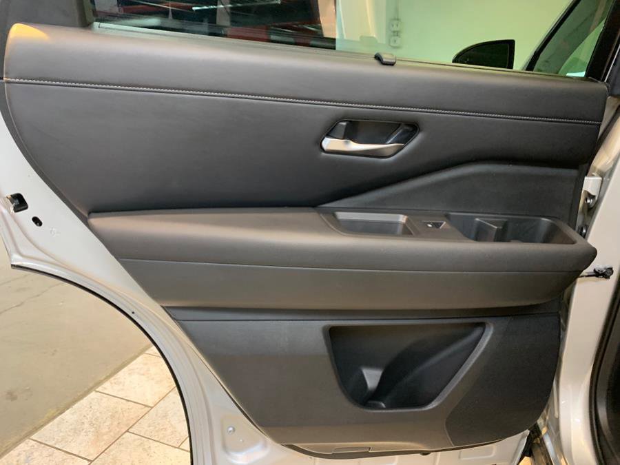 Used 2022 Nissan Pathfinder SL w/ SL Premium Package image 41