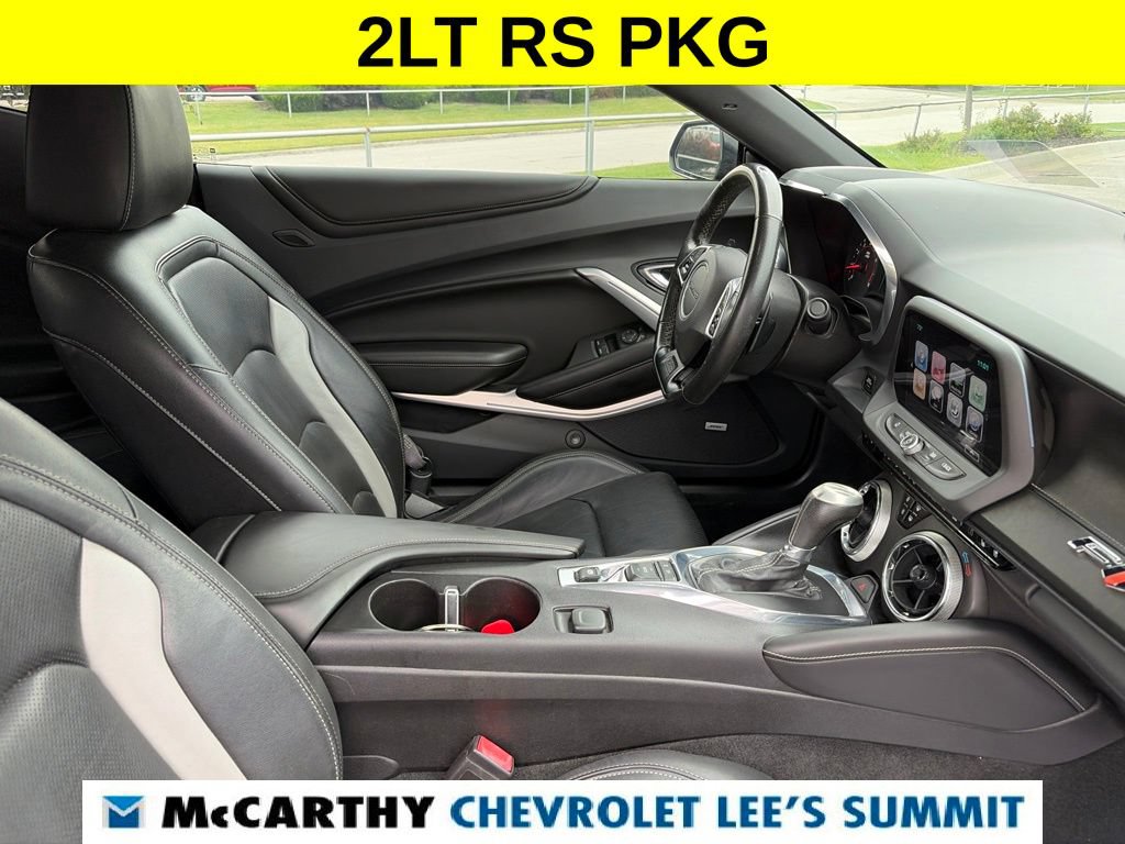 Used 2017 Chevrolet Camaro LT RWD image 29