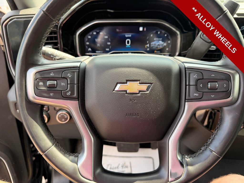 Used 2023 Chevrolet Silverado 1500 LT AWD/4WD image 19
