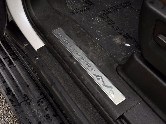 Used 2021 Chevrolet Tahoe High Country AWD/4WD image 9