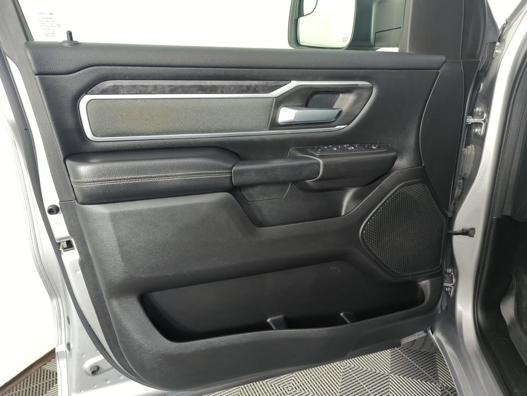 Used 2022 RAM 1500 Big Horn AWD/4WD image 17