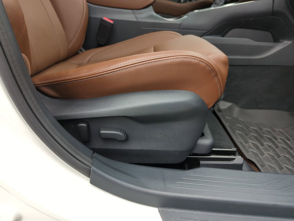 Certified 2023 Subaru Outback Touring XT image 40