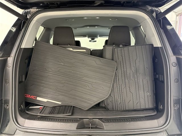 Used 2022 GMC Acadia SLE w/ Driver Convenience Package image 15