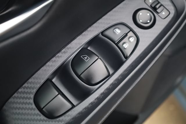 Used 2024 Nissan Sentra SV FWD image 15