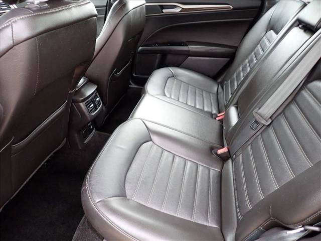 Used 2014 Ford Fusion SE w/ Equipment Group 502A FWD image 8