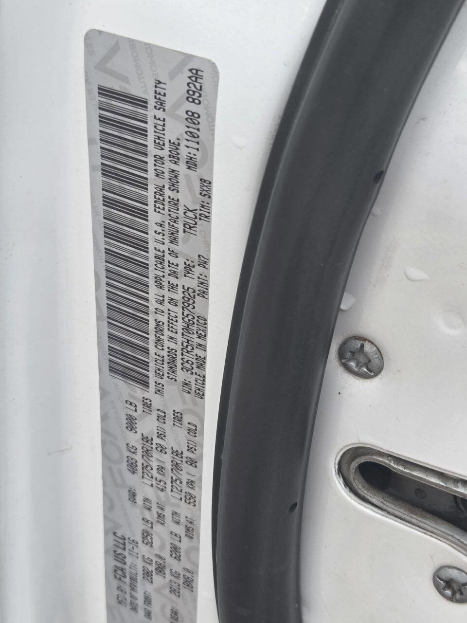 Used 2017 RAM 2500 Tradesman w/ Snow Chief Group image 11