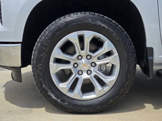 New 2026 Chevrolet Silverado 1500 LTZ w/ LTZ Premium Package AWD/4WD image 8