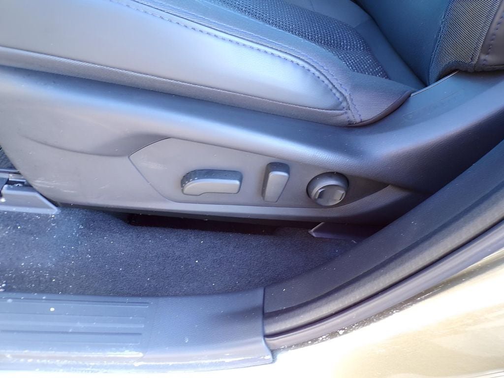 Certified 2026 Subaru Forester Premium image 18
