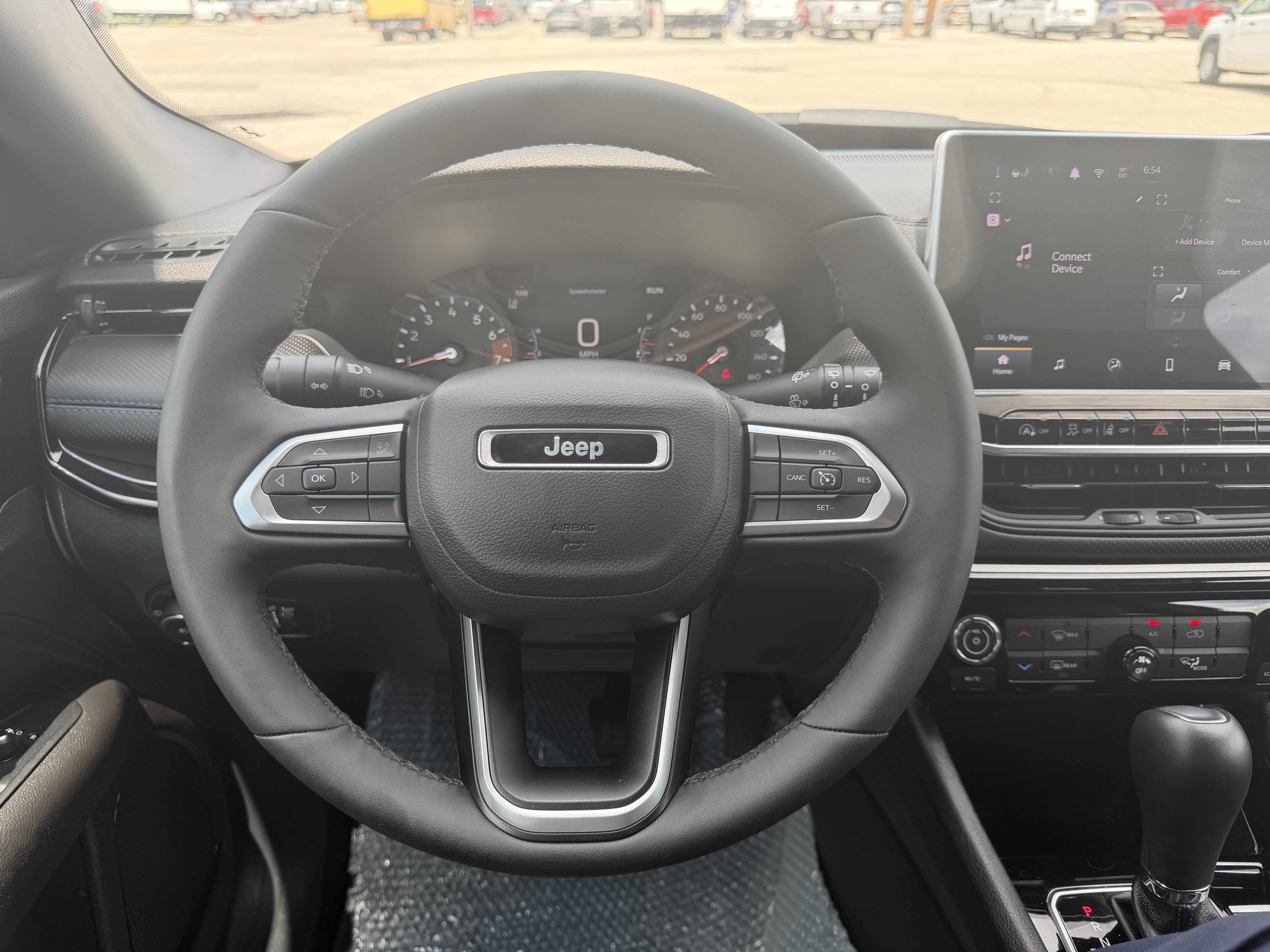 Used 2025 Jeep Compass Latitude w/ Altitude Special Edition AWD/4WD image 15