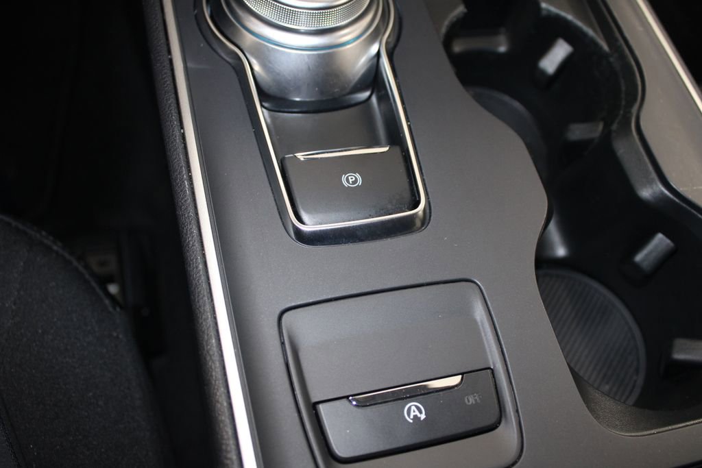 Used 2024 Ford Edge SE image 41