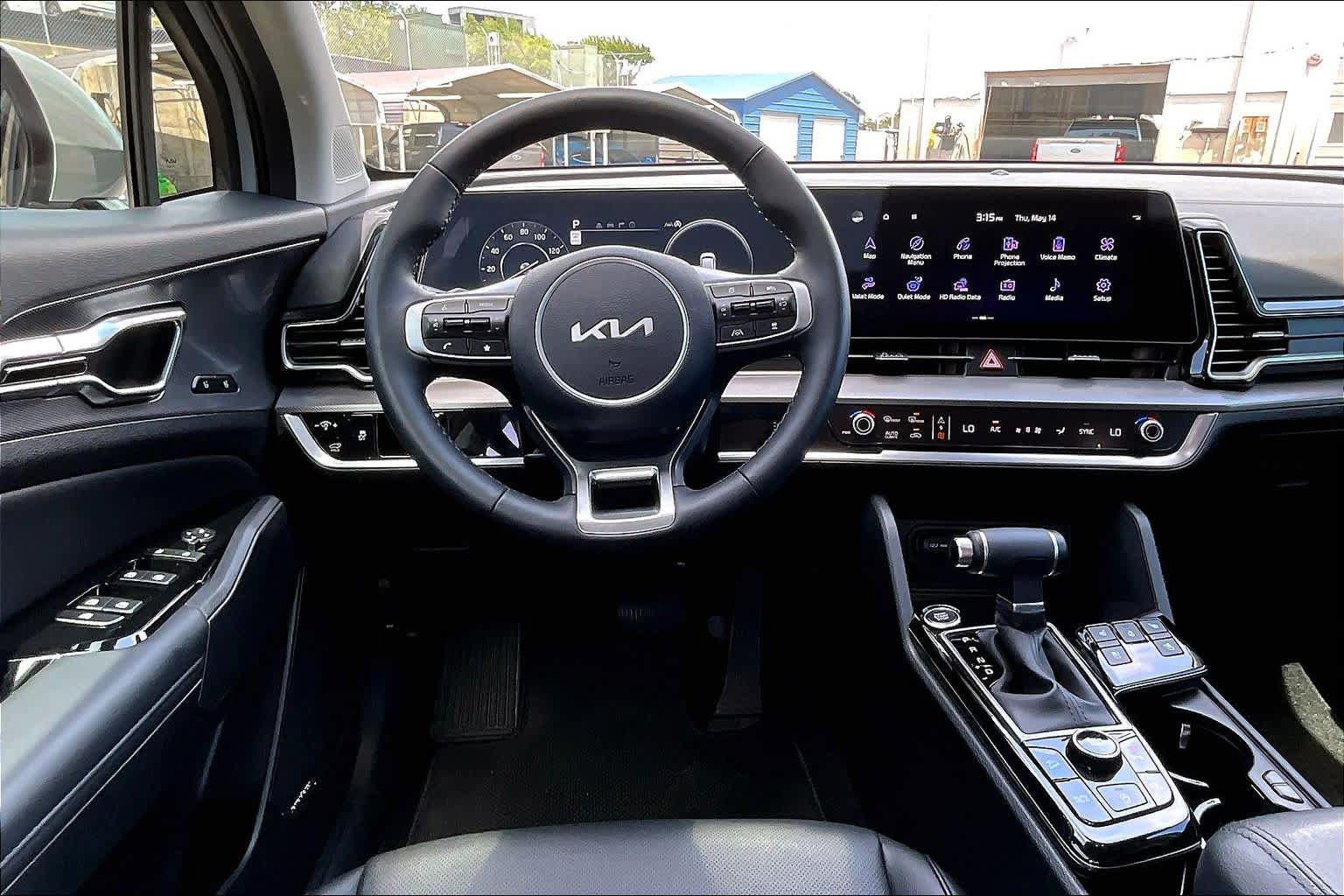 Used 2025 Kia Sportage SX FWD image 6