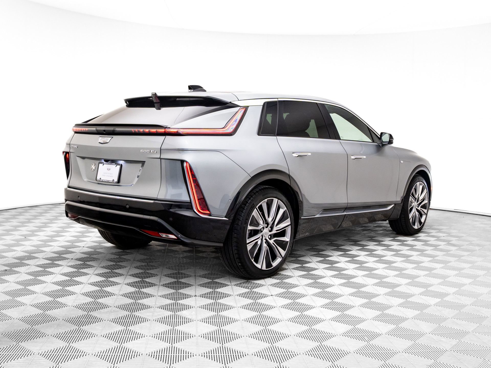 Certified 2024 Cadillac Lyriq Luxury w/ LPO, Floor Liner Package image 6