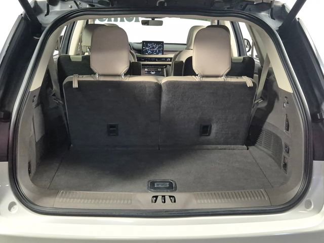 Used 2020 Lincoln Aviator Reserve w/ Equipment Group 202A AWD/4WD image 28