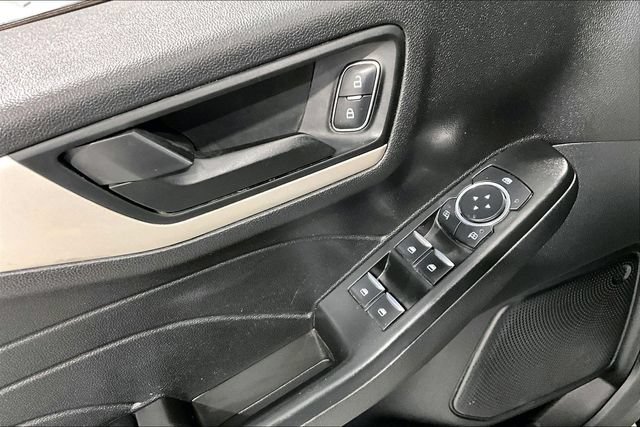 Used 2022 Ford Escape SE w/ SE Sport Appearance Package AWD/4WD image 47