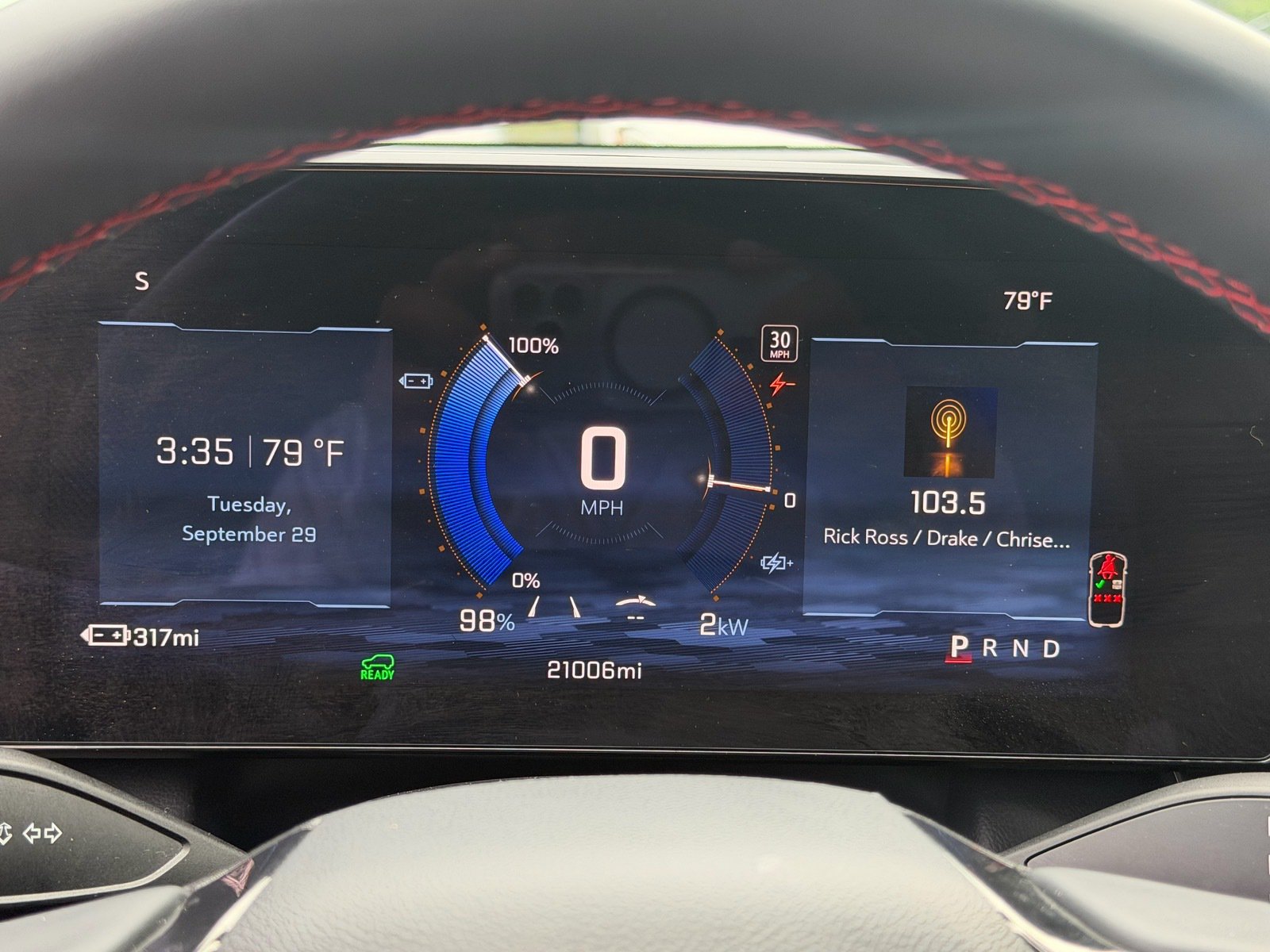 Used 2024 Chevrolet Equinox EV RS FWD image 21