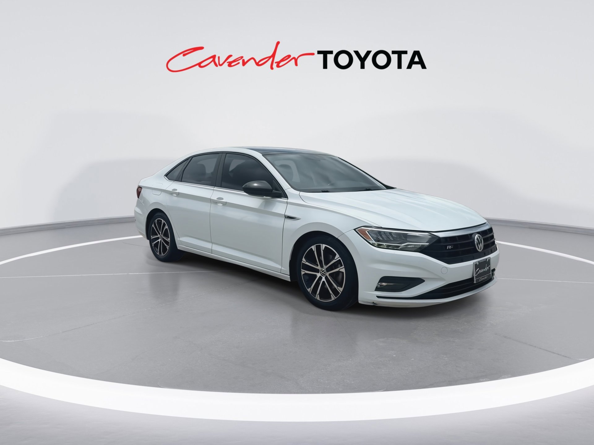 Used 2020 Volkswagen Jetta R-Line FWD image 2