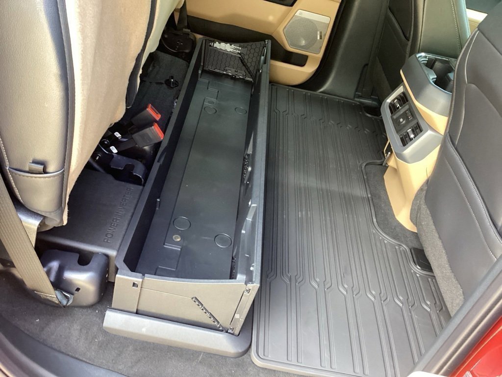 New 2025 Ford F250 Lariat w/ Black Appearance Package image 42