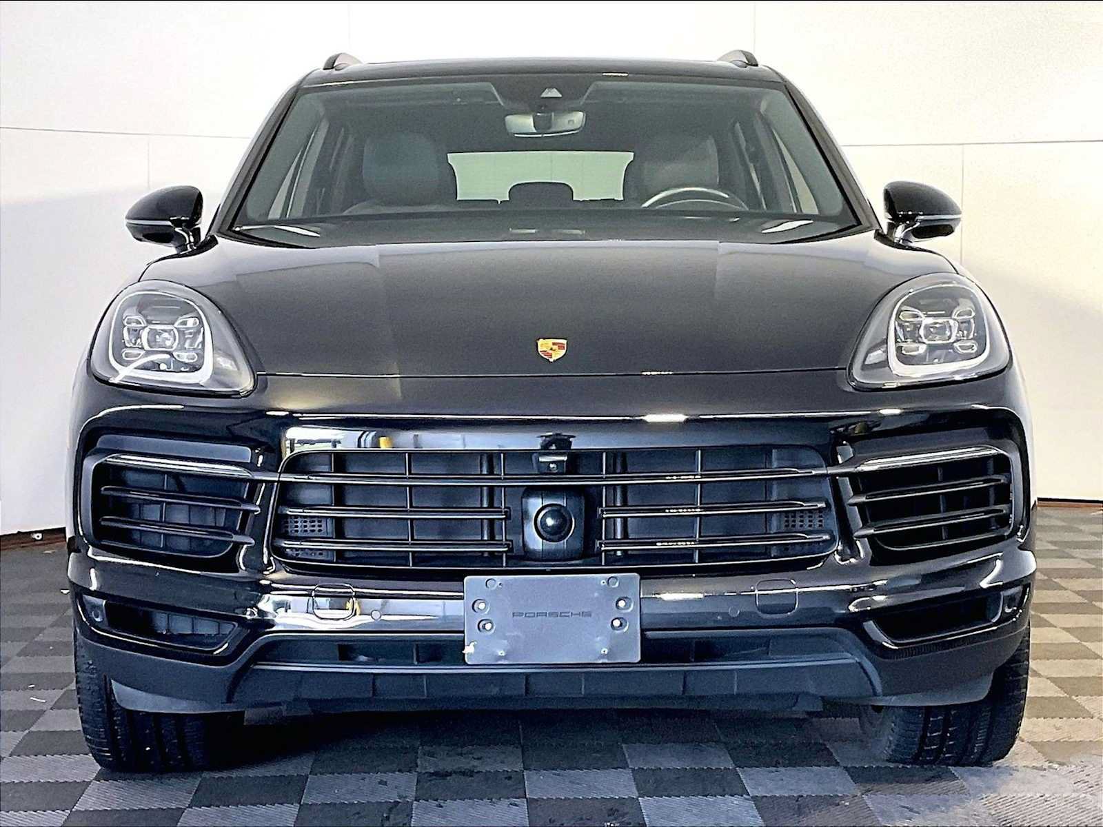 Certified 2023 Porsche Cayenne AWD/4WD image 10