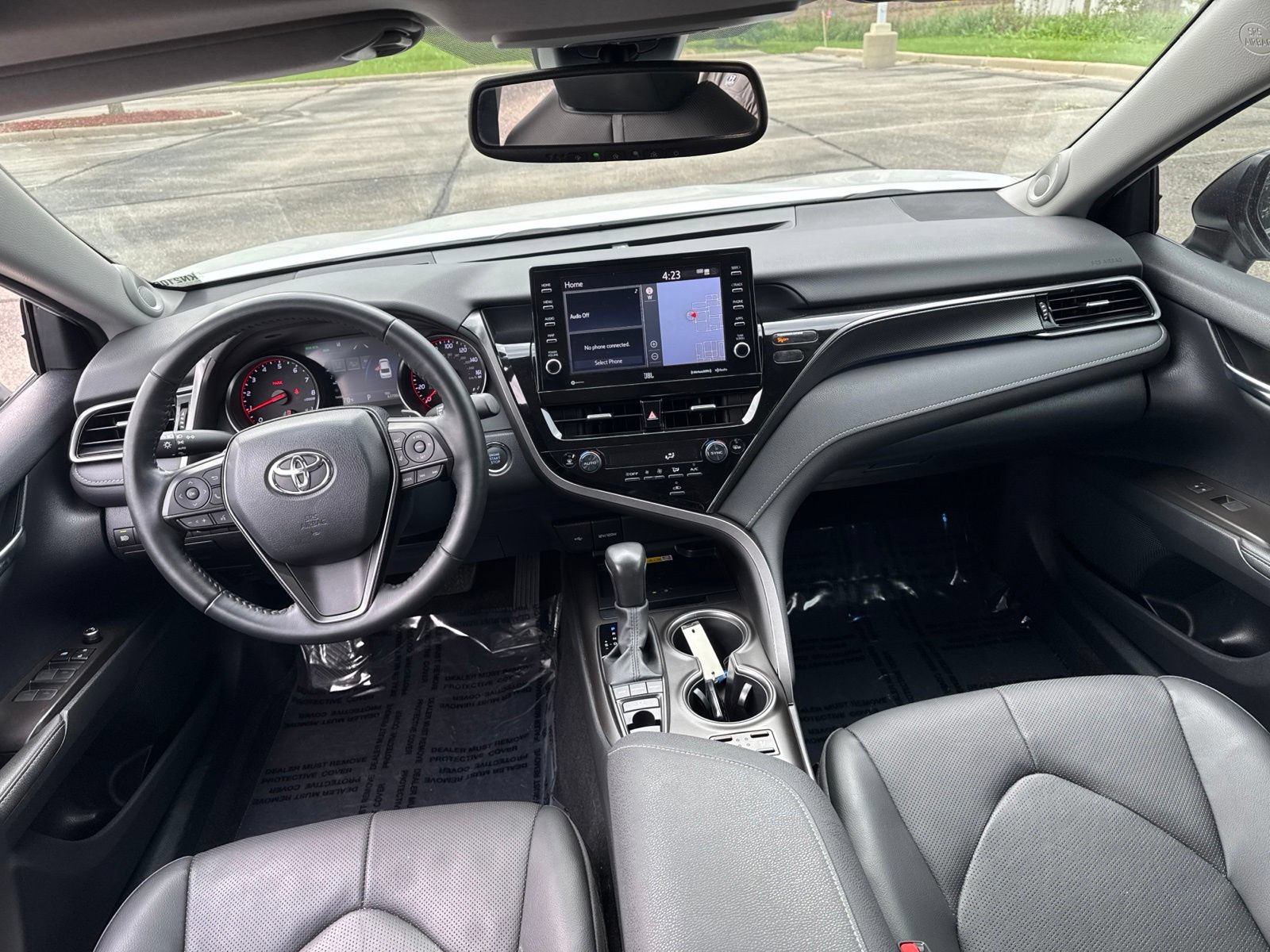 Used 2023 Toyota Camry XSE w/ Navigation Package FWD image 15