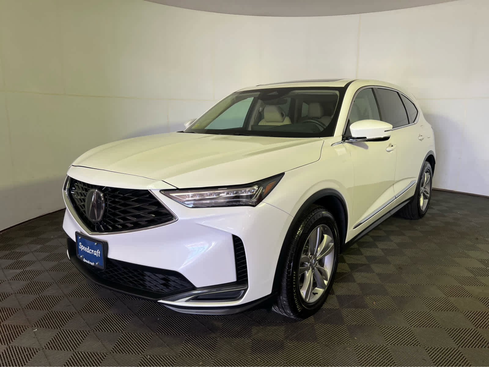 Used 2026 Acura MDX SH-AWD image 3