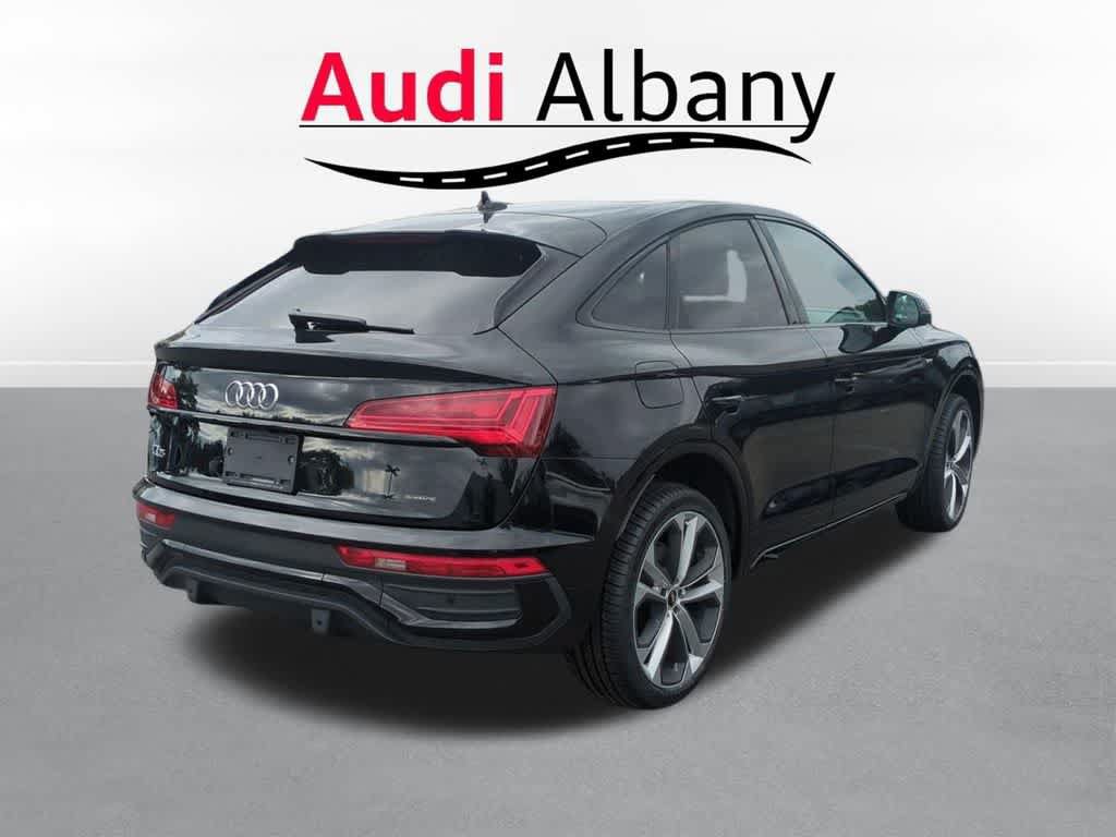 Used 2022 Audi Q5 2.0T Premium Plus w/ Premium Plus Package AWD/4WD image 4