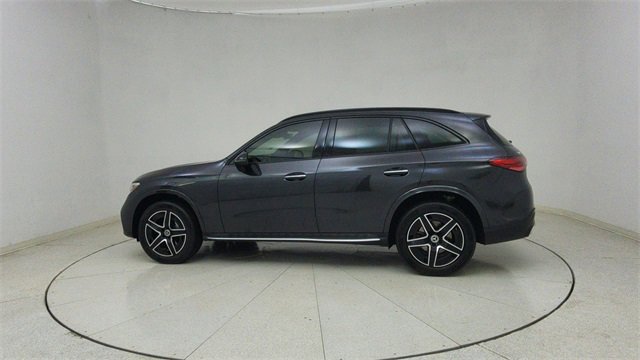 Used 2024 Mercedes-Benz GLC 300 4MATIC w/ AMG Line image 66