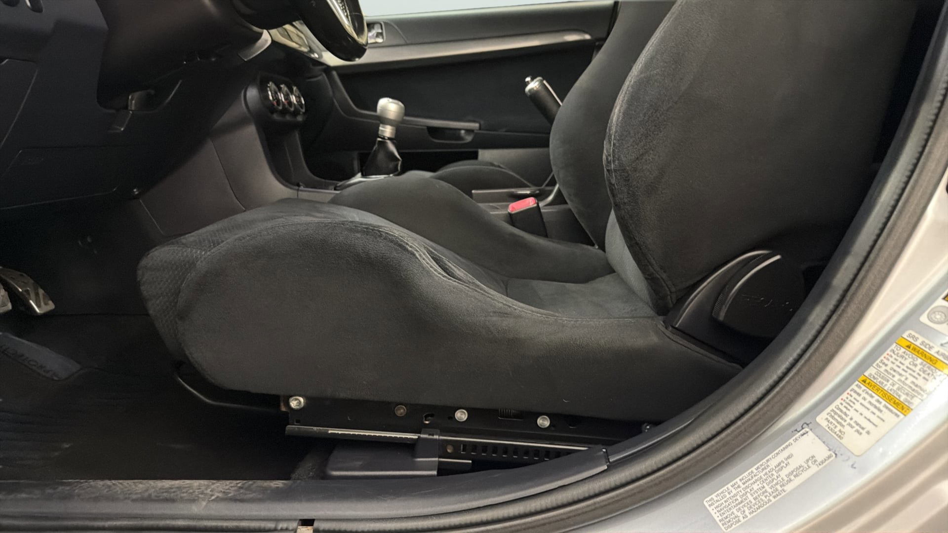 Used 2011 Mitsubishi Lancer Evolution GSR image 20