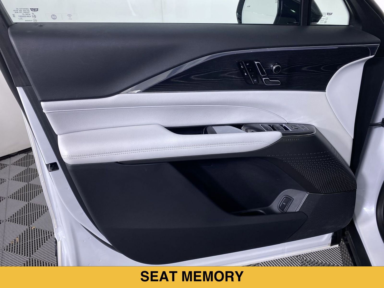 Certified 2024 Cadillac Lyriq Luxury w/ LPO, Floor Liner Package AWD/4WD image 12