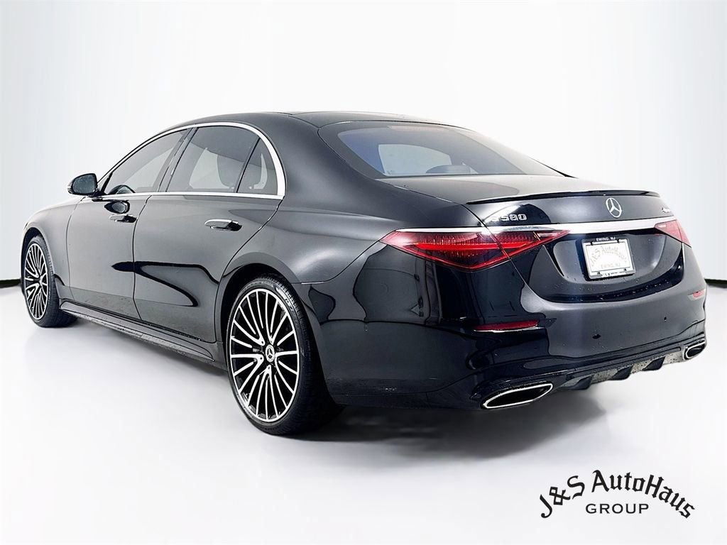 Used 2022 Mercedes-Benz S 580 4MATIC Sedan image 5