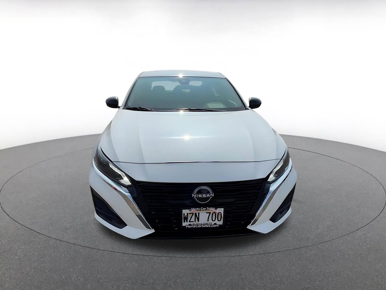 Used 2024 Nissan Altima 2.5 SV image 4