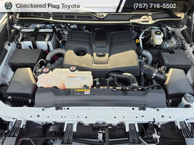 Used 2024 Toyota Tundra SR5 AWD/4WD image 11