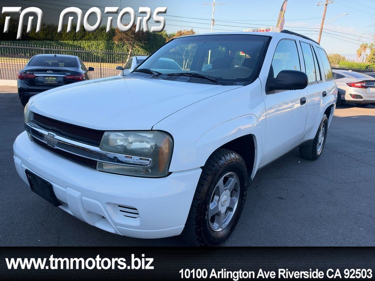 Used 2003 Chevrolet TrailBlazer LS RWD image 1