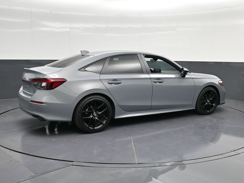 Used 2025 Honda Civic Sport image 3