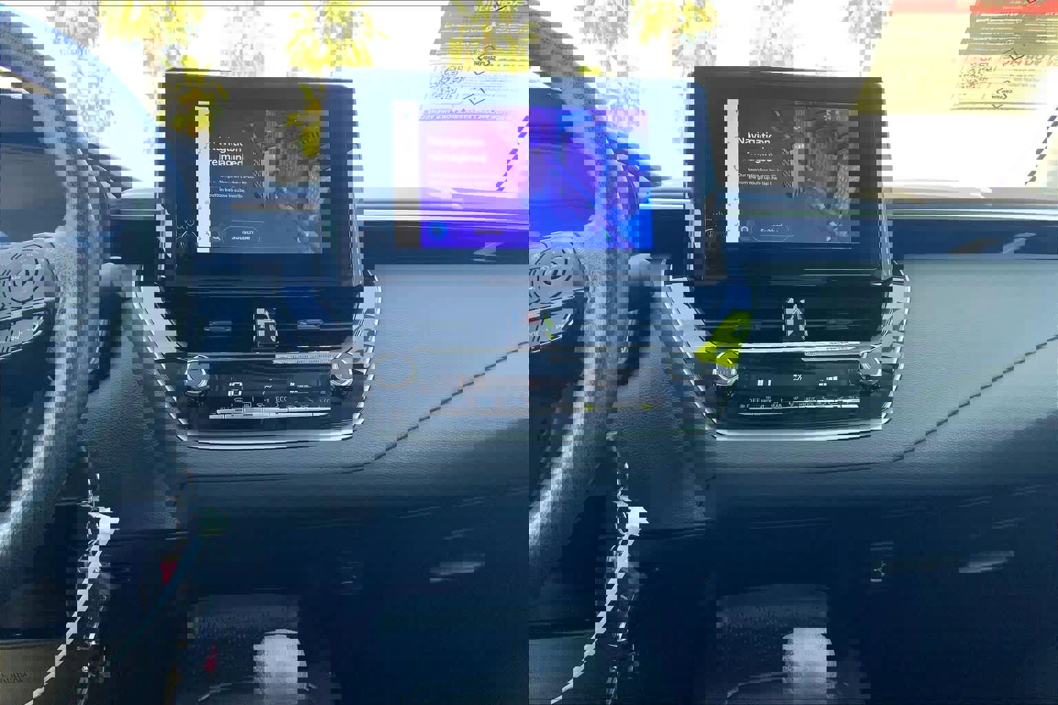 Certified 2023 Toyota Corolla LE w/ Carpet Mat Package (TMS) image 33