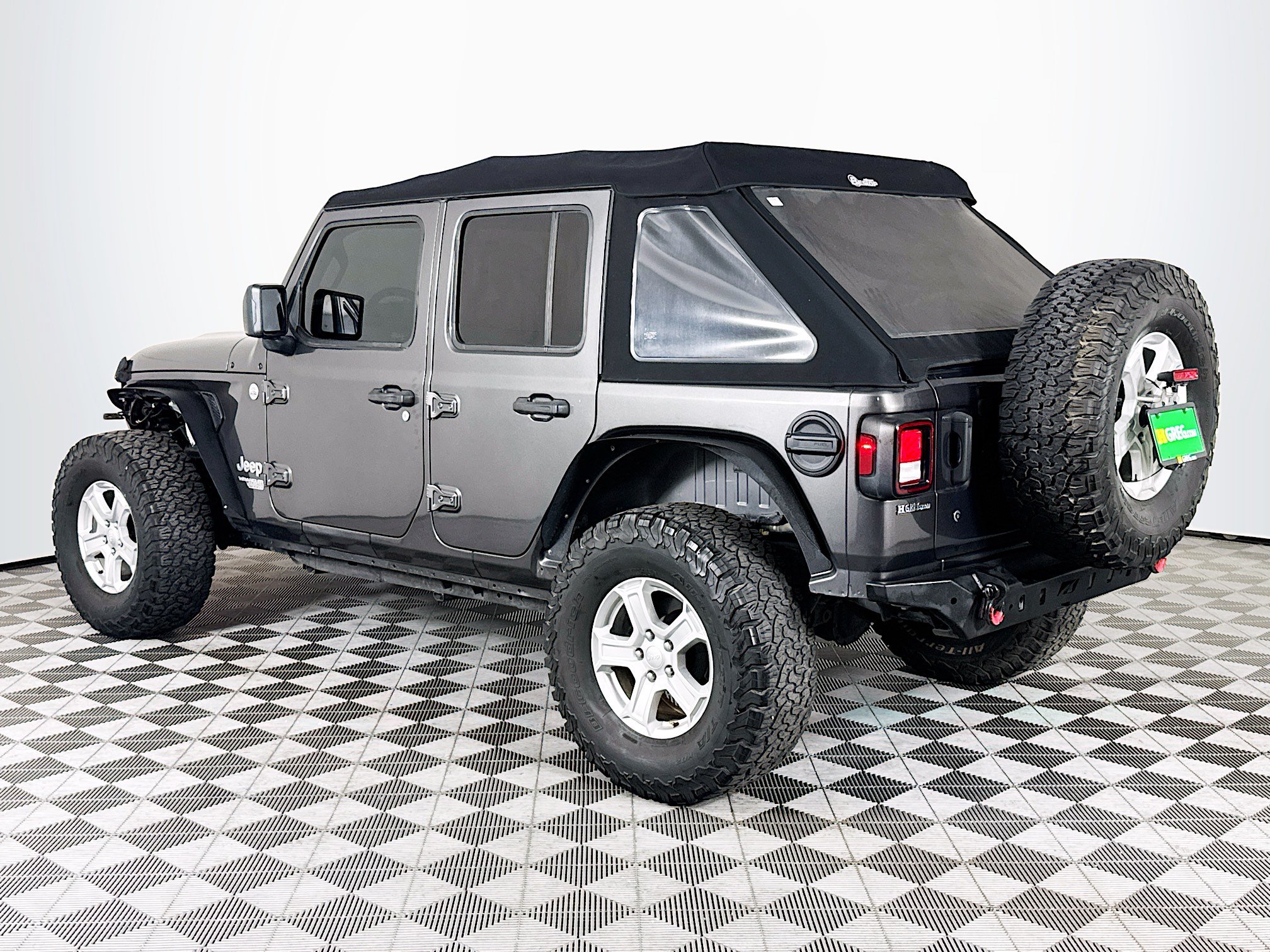 Used 2019 Jeep Wrangler Unlimited Sport S AWD/4WD image 6