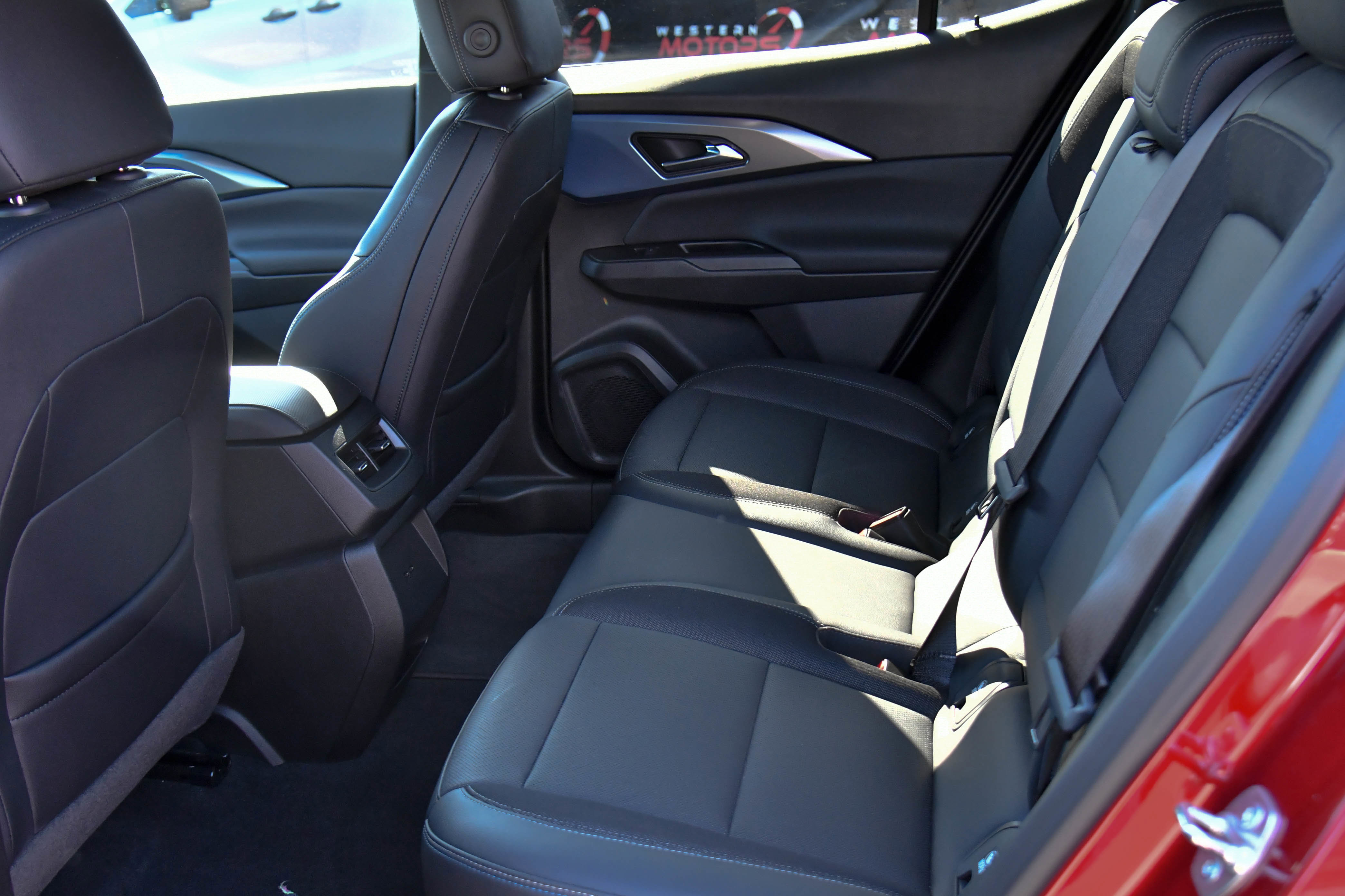 Used 2024 Chevrolet Equinox EV LT w/ LPO, Trailering Package image 42