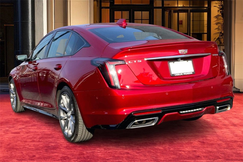 Used 2025 Cadillac CT5 Sport image 4