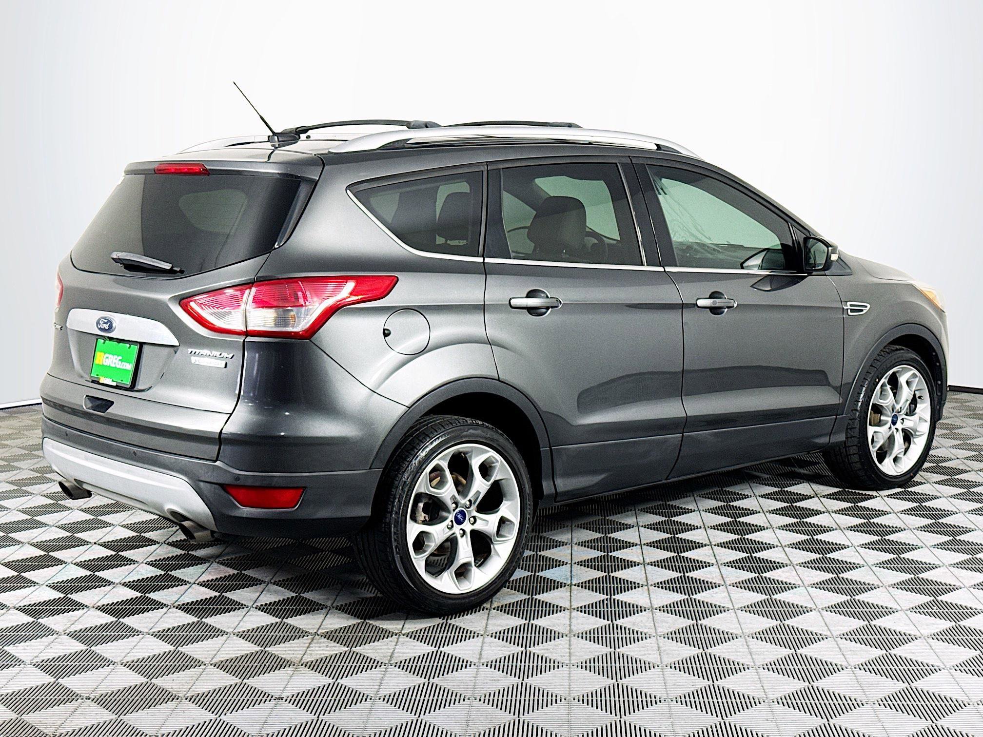 Used 2016 Ford Escape Titanium w/ Equipment Group 301A image 10