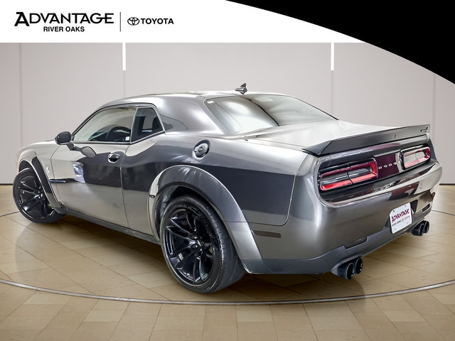 Used 2022 Dodge Challenger R/T Scat Pack RWD image 5