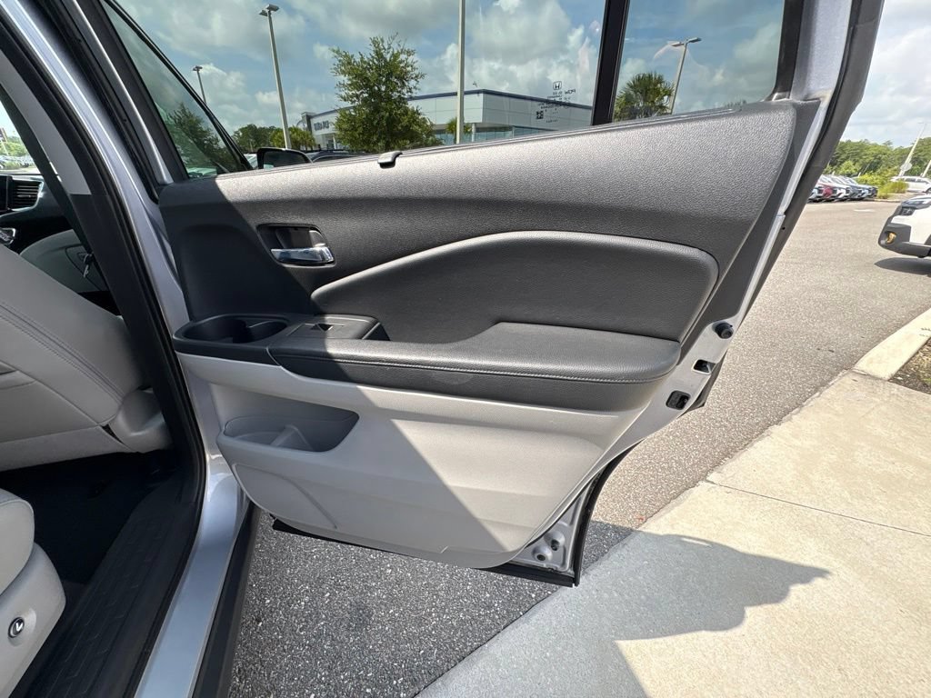 Used 2019 Honda Pilot Touring image 22