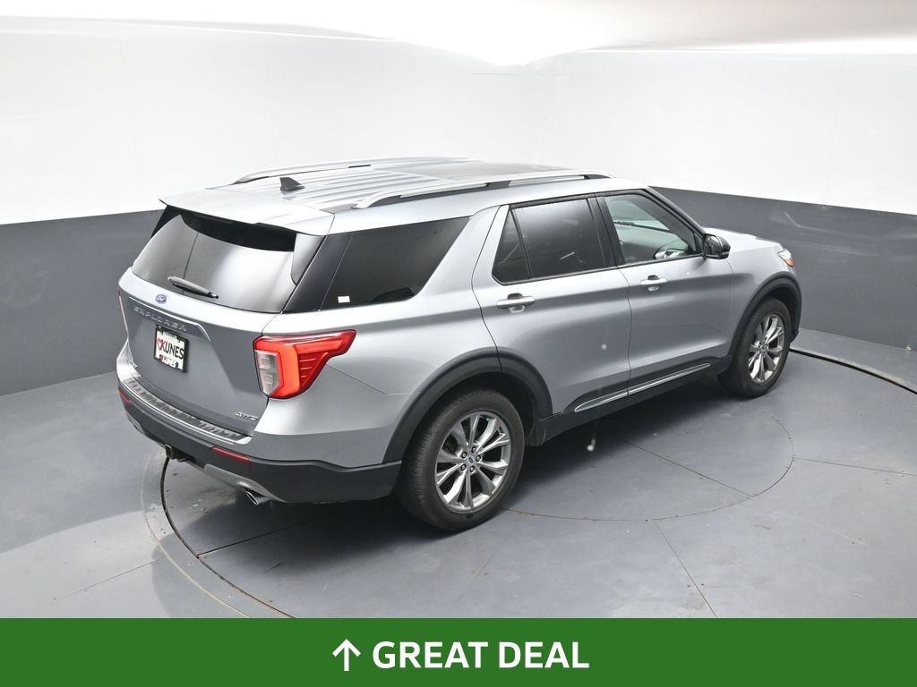 Used 2022 Ford Explorer Limited w/ Equipment Group 301A AWD/4WD image 44