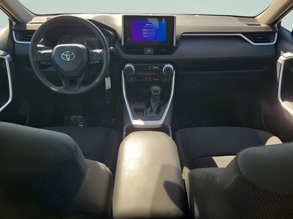 Used 2024 Toyota RAV4 LE image 15