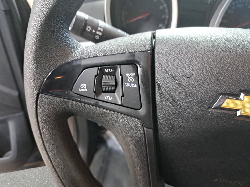 Used 2017 Chevrolet Equinox LS image 16