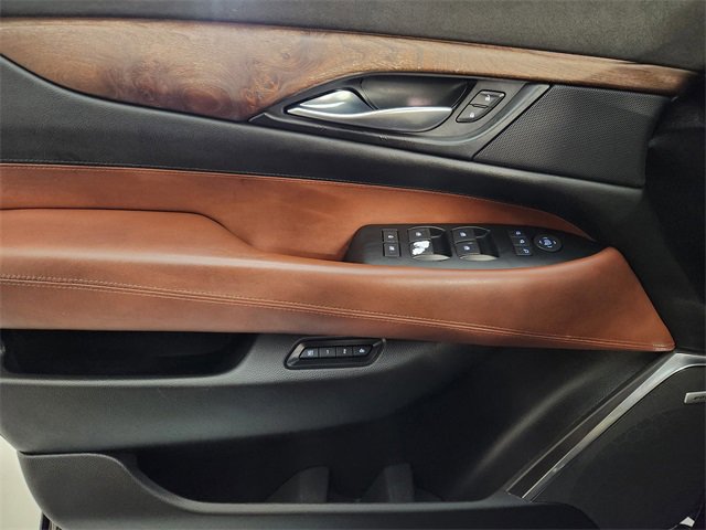 Used 2016 Cadillac Escalade ESV Premium image 24