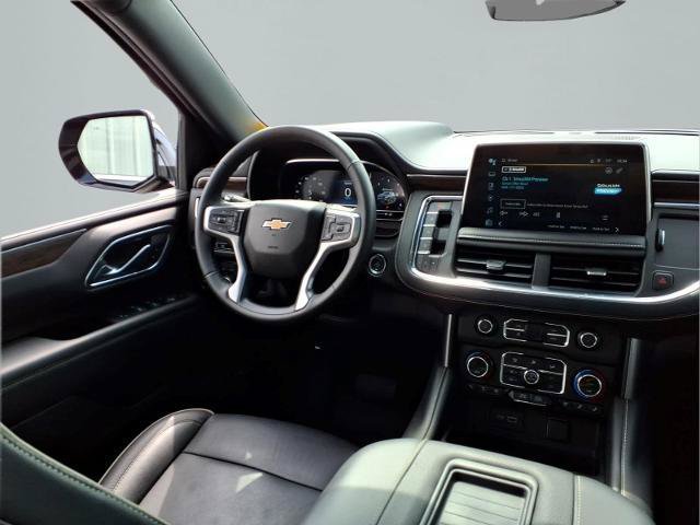 Used 2024 Chevrolet Tahoe Premier w/ Premium Package AWD/4WD image 11