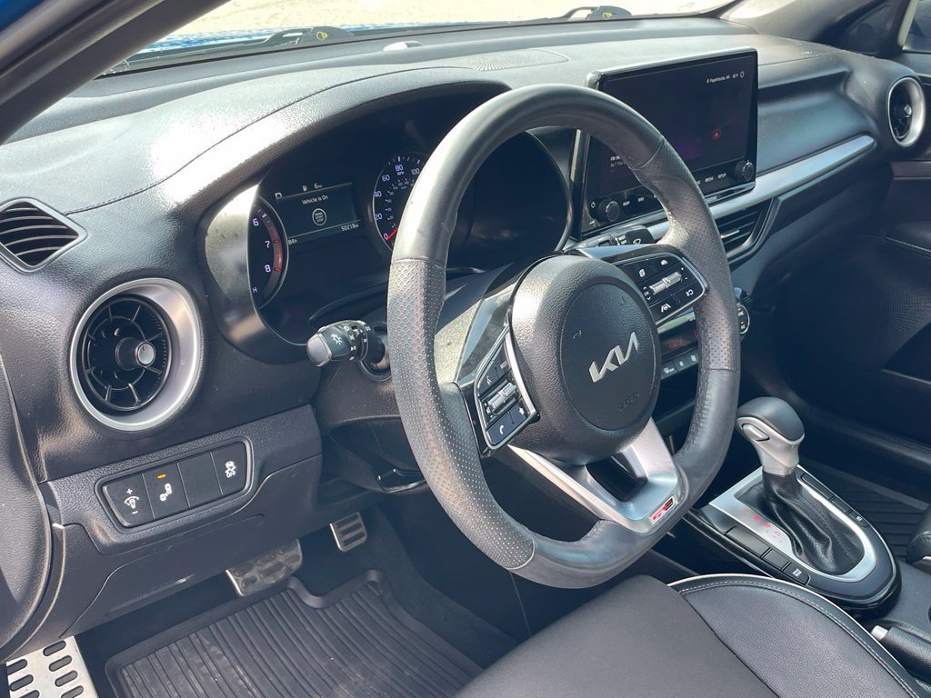 Certified 2023 Kia Forte GT-Line FWD image 9