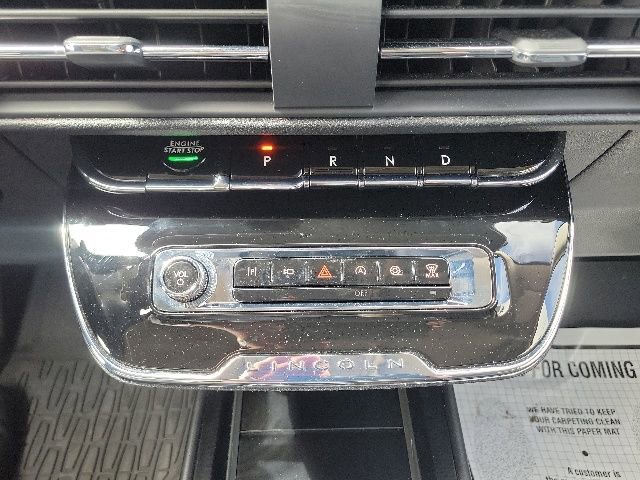 Certified 2024 Lincoln Corsair AWD image 39